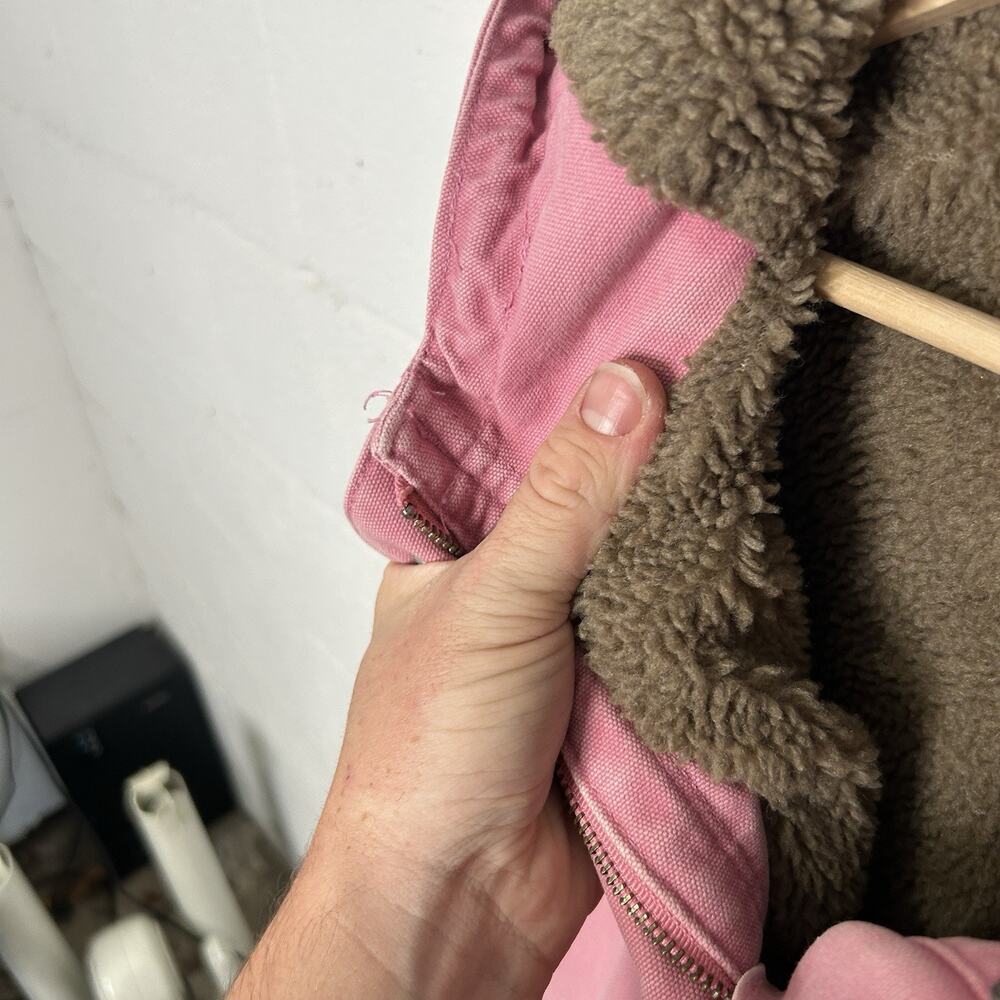 Carhartt Sherpa-Lined Berkley Hooded Vest “Bubblegum Pink” - Picture 7 of 7